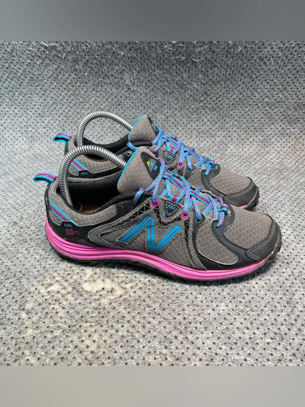 New Balance Women's Gray Athletic Sneakers with Pink and Blue Accents